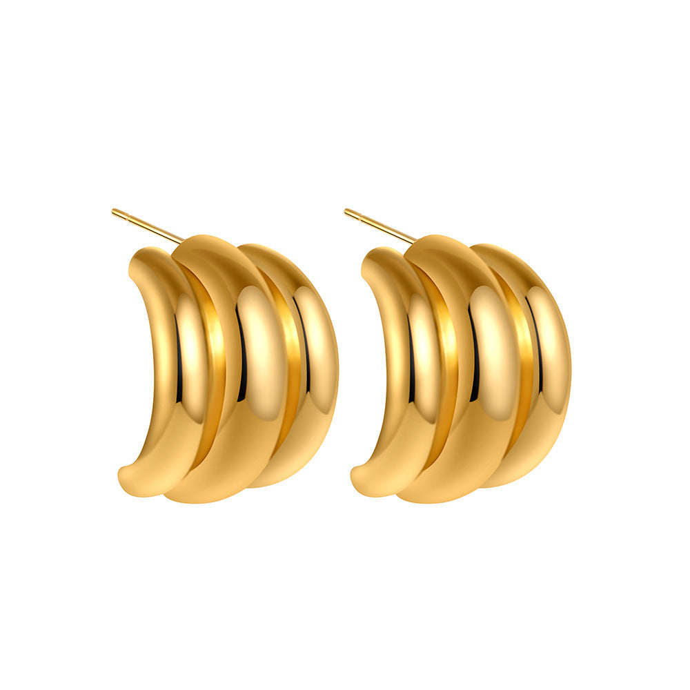 Chloe Curved Claw Stud Earrings - Dainty Moon