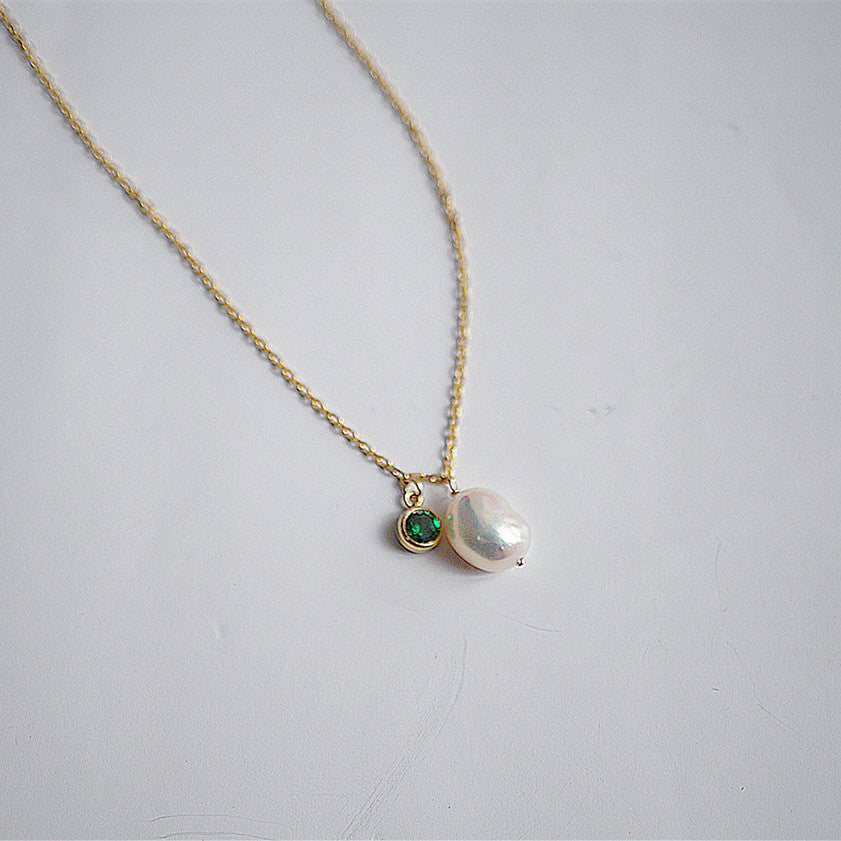 Pearl zircon diamond necklace - Dainty Moon