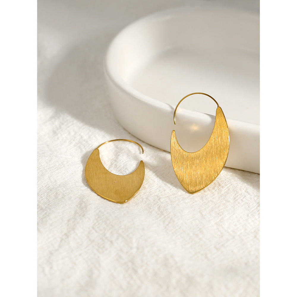 18K Gold PVD Plated Stainless Steel Hoop Earrings - Dainty Moon