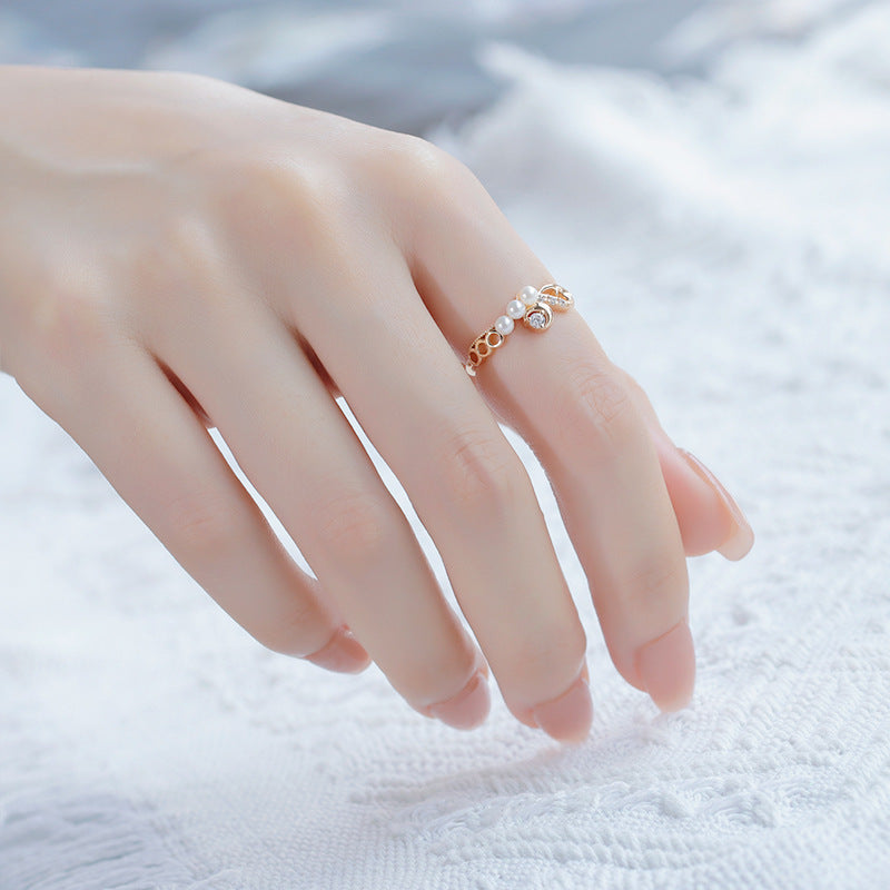 Triple Pearl Finger Ring - Dainty Moon