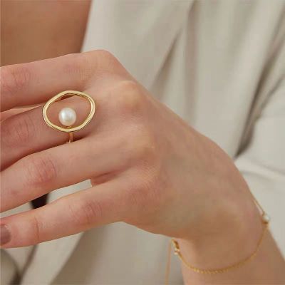 Timeless Loop Pearl Circle Ring - Dainty Moon