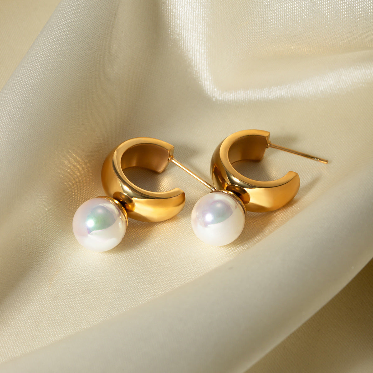 Glossy C- Shaped Pearl Earrings - Dainty Moon